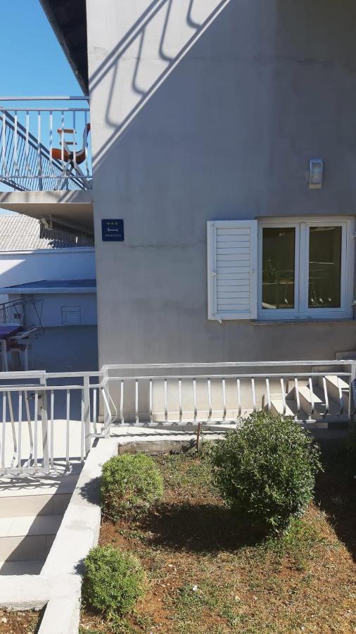 Apartman Lori Novi Vinodolski Luaran gambar