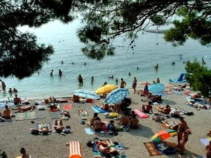 Apartman Lori Novi Vinodolski Luaran gambar
